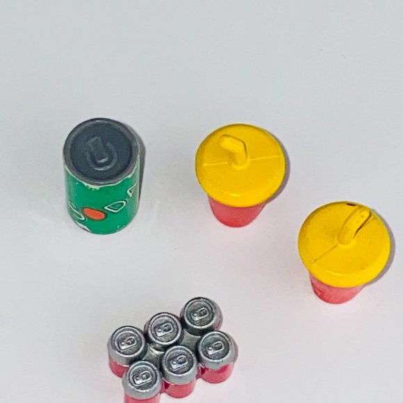 Barbie Pretend Play Toy Accessories For Dollhouses Playsets Lot of 4 Kids Toys - Picture 5 of 6